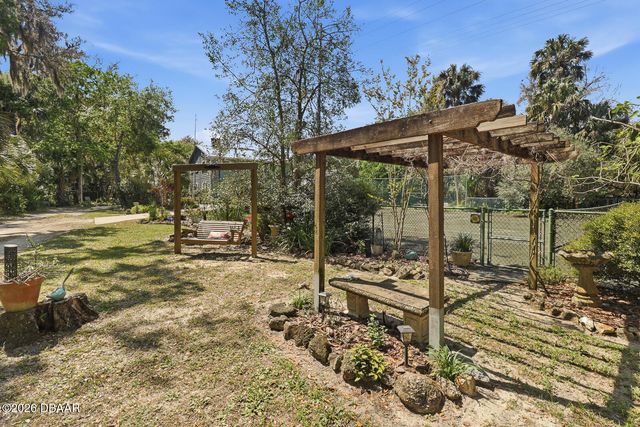 6491 Spruce Creek Road, Port Orange, FL 32127