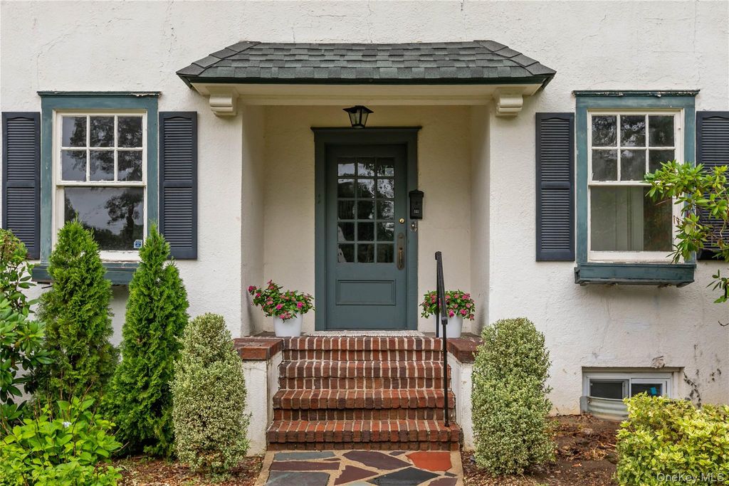 1 Sage Terrace, Scarsdale, NY 10583 — photo 2