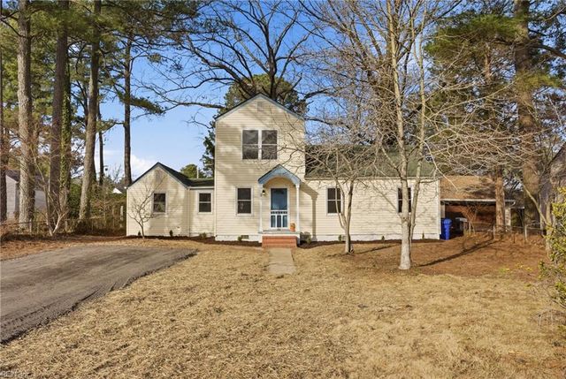 2 Park Manor RD, Portsmouth, VA 23701