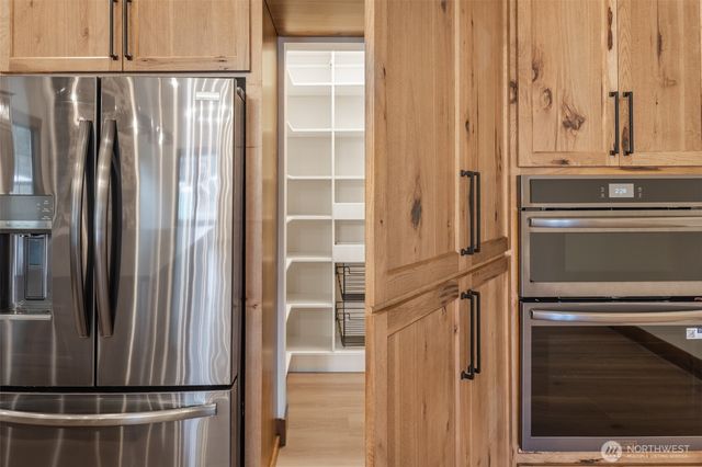 110 Bitterroot Lane, Ronald, WA 98940