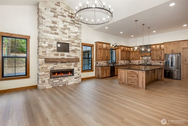 110 Bitterroot Lane, Ronald, WA 98940