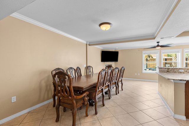 5 NE Bedford Place, Fort Walton Beach, FL 32547