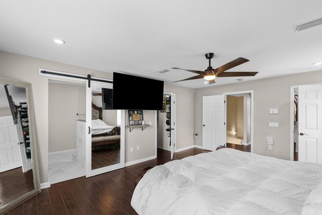 5 NE Bedford Place, Fort Walton Beach, FL 32547