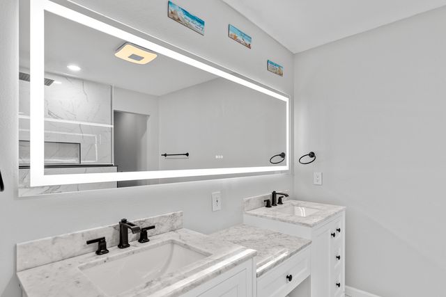 5 NE Bedford Place, Fort Walton Beach, FL 32547