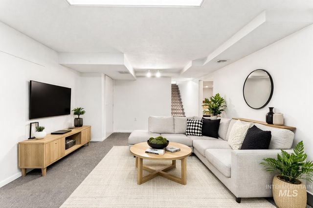 3204 W Rose Hill St, Boise, ID 83705