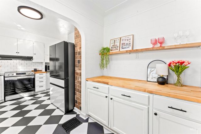 3204 W Rose Hill St, Boise, ID 83705