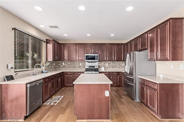 2109 Red Gate Avenue, North Las Vegas, NV 89081