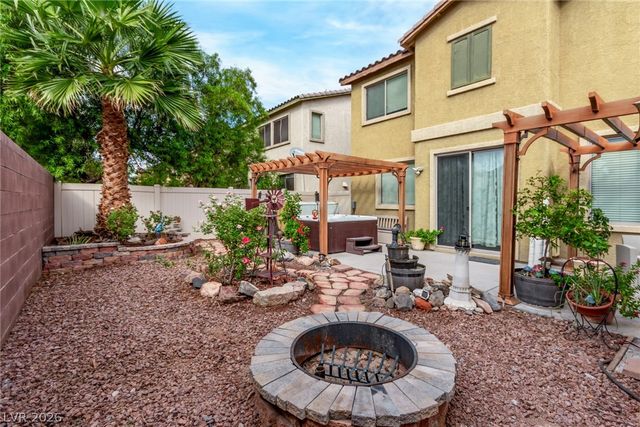 2109 Red Gate Avenue, North Las Vegas, NV 89081