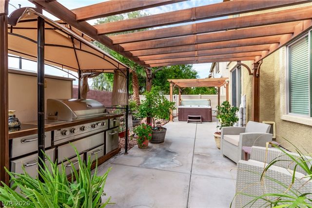 2109 Red Gate Avenue, North Las Vegas, NV 89081