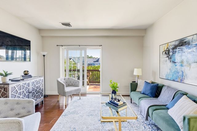 501 Commerce 4306, Braintree, MA 02184