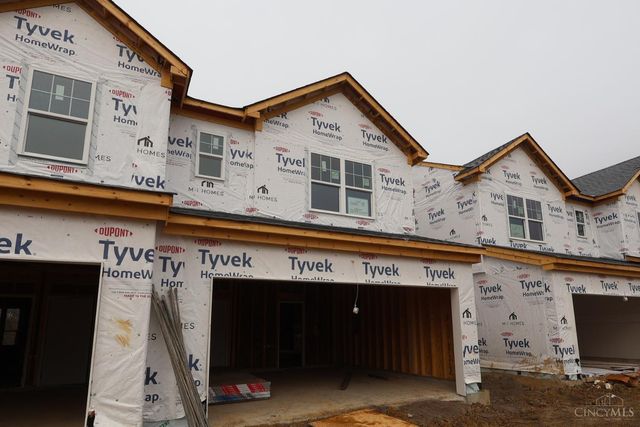 7243 Grandway Drive, West Chester, OH 45069