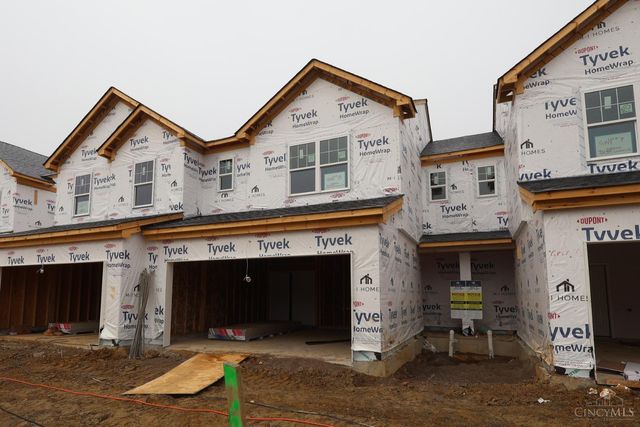 7243 Grandway Drive, West Chester, OH 45069