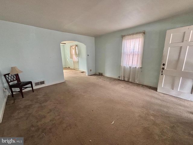 1110 COBBS ST, Drexel Hill, PA 19026