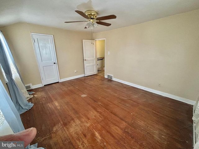 1110 COBBS ST, Drexel Hill, PA 19026