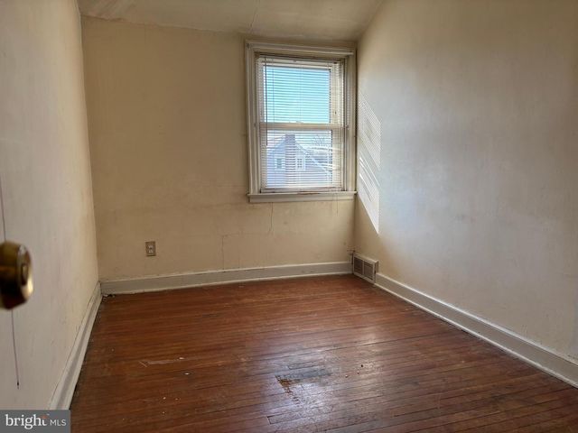 1110 COBBS ST, Drexel Hill, PA 19026