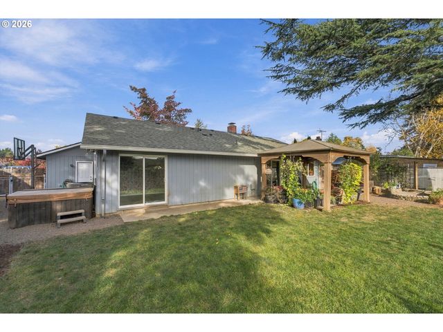 1420 Ne 20TH St, Gresham, OR 97030