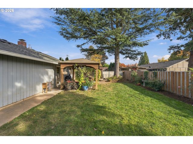 1420 Ne 20TH St, Gresham, OR 97030