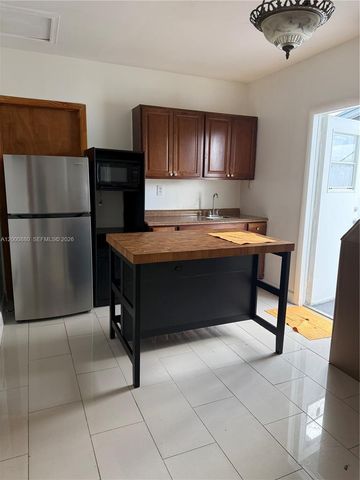 13410 SW 81st St 2, Miami, FL 33183