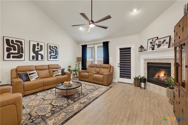 2223 Bluewood Street, New Braunfels, TX 78132