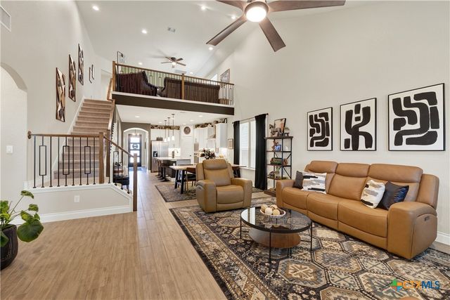 2223 Bluewood Street, New Braunfels, TX 78132