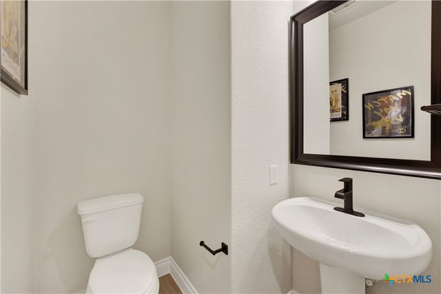 2223 Bluewood Street, New Braunfels, TX 78132