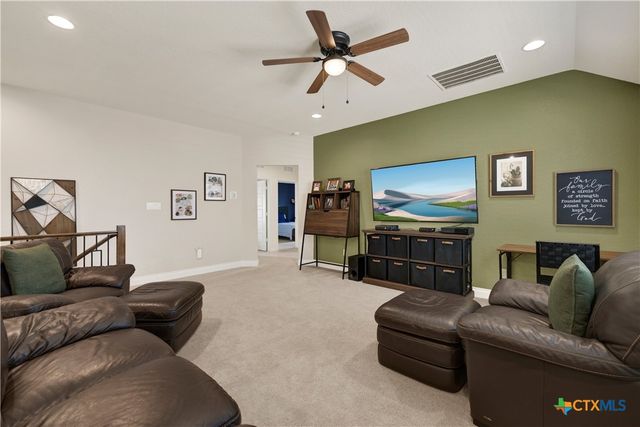 2223 Bluewood Street, New Braunfels, TX 78132