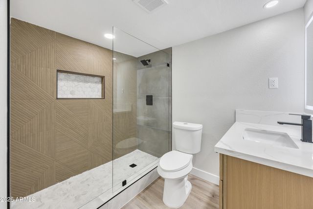 2218 W POINSETTIA Drive, Phoenix, AZ 85029