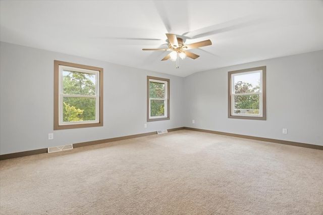 37860 N Metropolitan Avenue, Beach Park, IL 60087