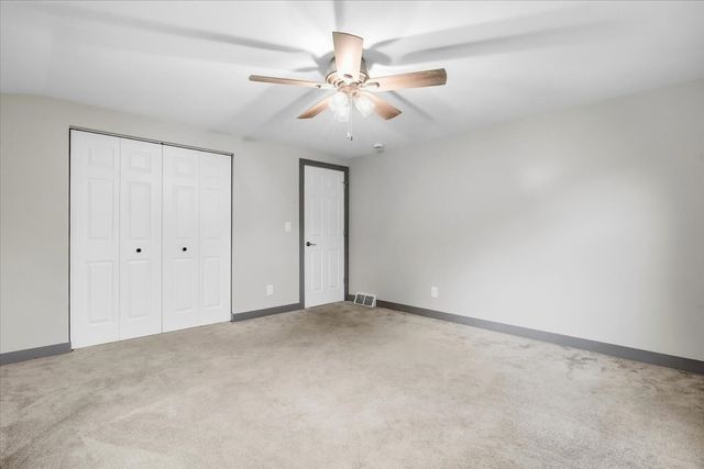 37860 N Metropolitan Avenue, Beach Park, IL 60087