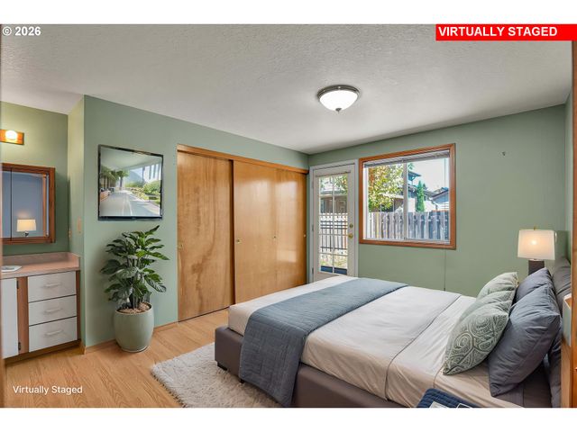760 Se 139TH Ave, Portland, OR 97233