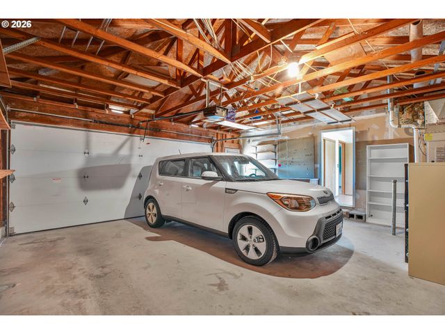 760 Se 139TH Ave, Portland, OR 97233