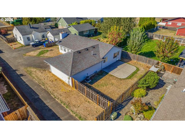 760 Se 139TH Ave, Portland, OR 97233