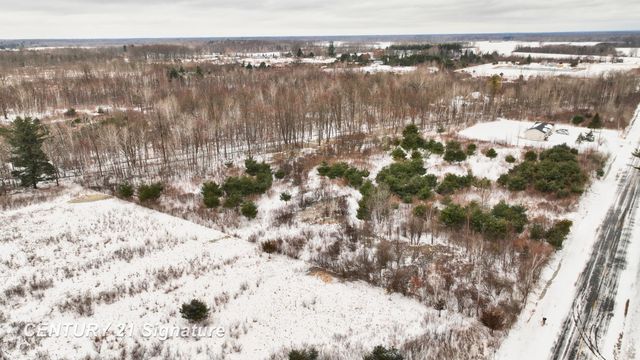 150 E Winegars Road, Hay Twp, MI 48624