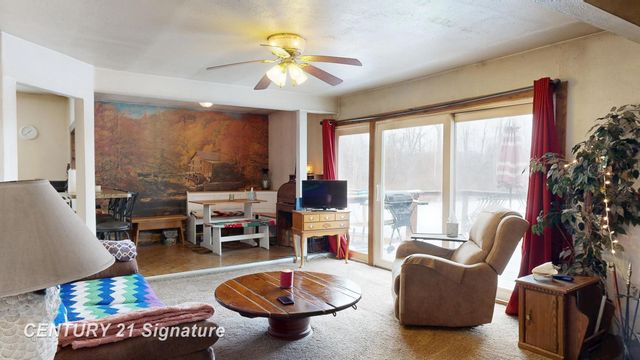 150 E Winegars Road, Hay Twp, MI 48624