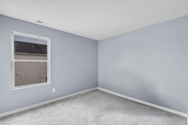 106 Linfoot CT, Williamsburg, VA 23185