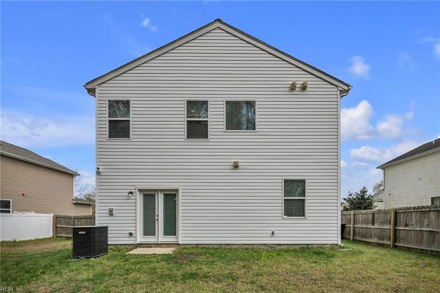 106 Linfoot CT, Williamsburg, VA 23185