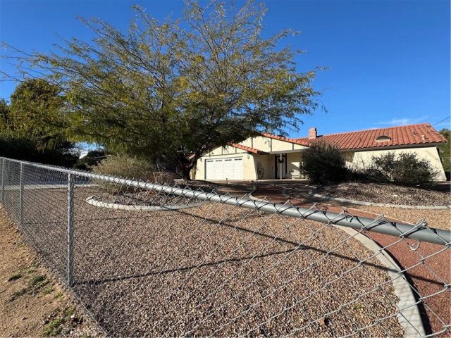 16834 Elm Street, Hesperia, CA 92345