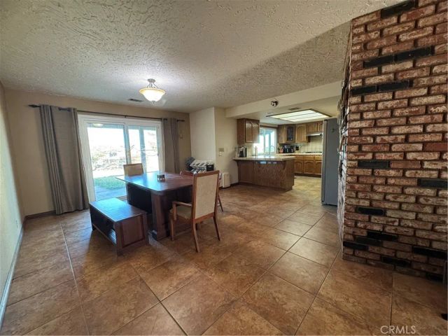 16834 Elm Street, Hesperia, CA 92345