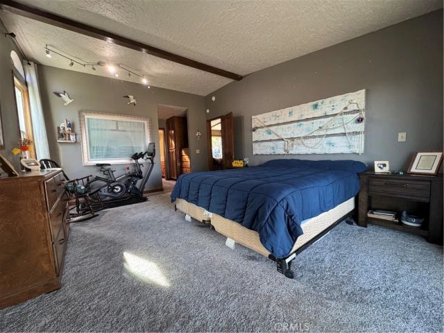 16834 Elm Street, Hesperia, CA 92345