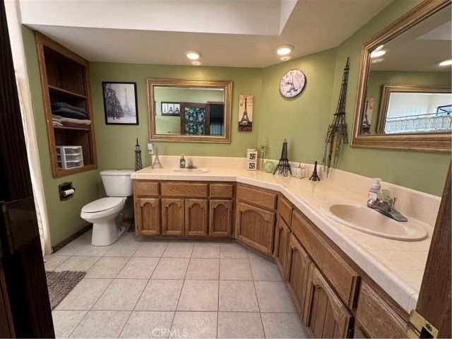 16834 Elm Street, Hesperia, CA 92345