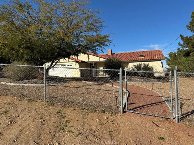 16834 Elm Street, Hesperia, CA 92345