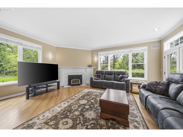 28185 Sw HERD Ln, Hillsboro, OR 97123