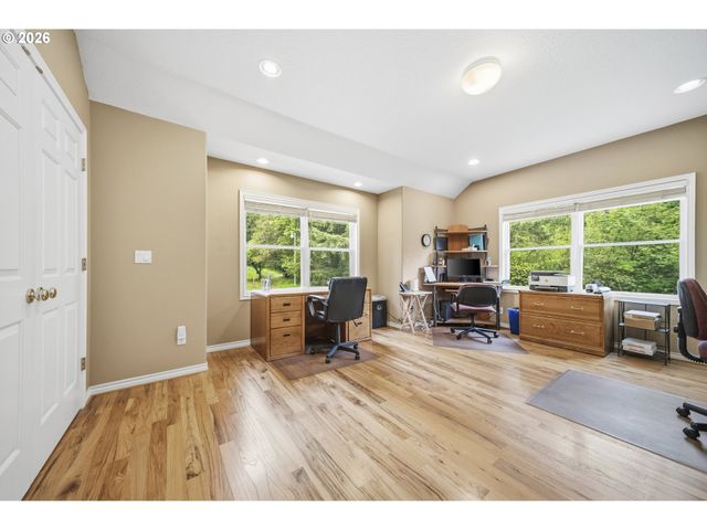 28185 Sw HERD Ln, Hillsboro, OR 97123
