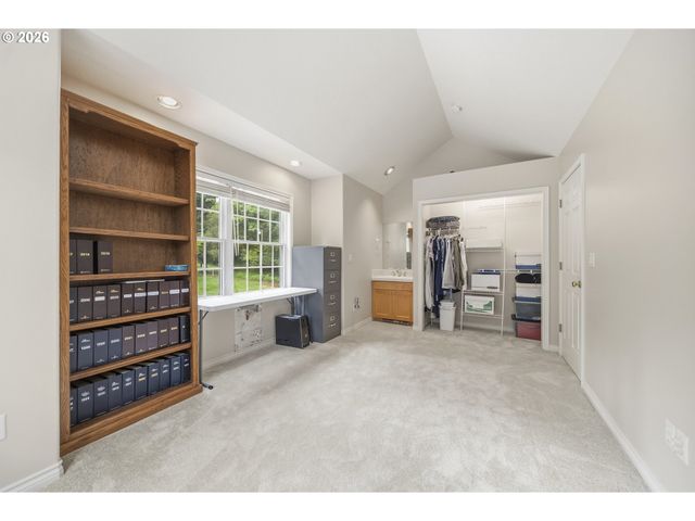 28185 Sw HERD Ln, Hillsboro, OR 97123