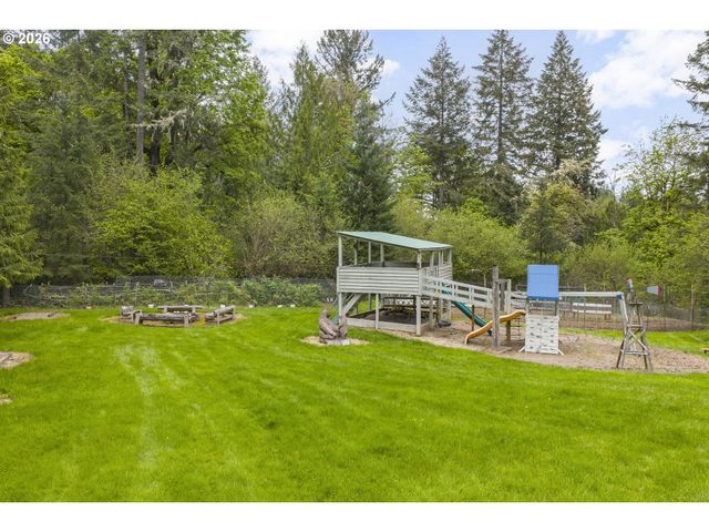 28185 Sw HERD Ln, Hillsboro, OR 97123