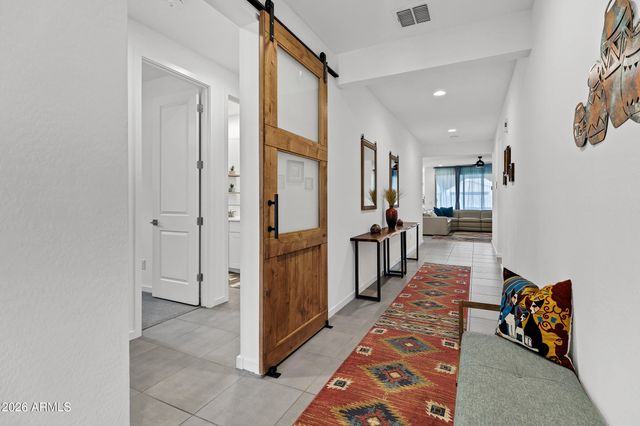 36964 N CAMPOLINA Road, San Tan Valley, AZ 85140