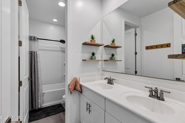 36964 N CAMPOLINA Road, San Tan Valley, AZ 85140