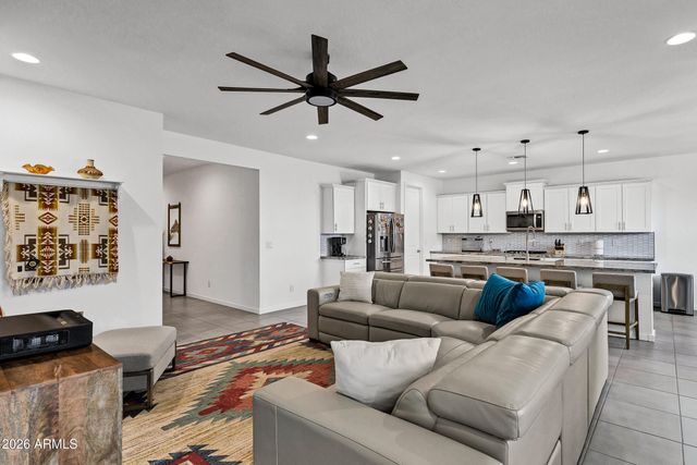 36964 N CAMPOLINA Road, San Tan Valley, AZ 85140