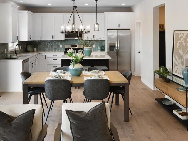 7874 Austin Way, Inver Grove Heights, MN 55077