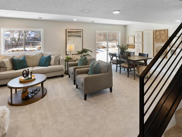 7874 Austin Way, Inver Grove Heights, MN 55077